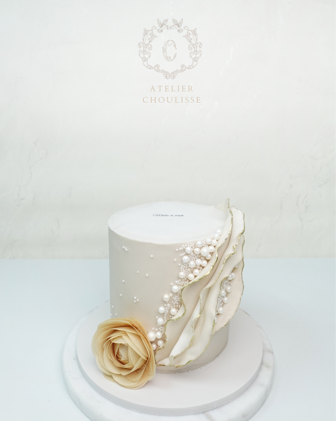 Beige & Gold Pearls (Burn Away)